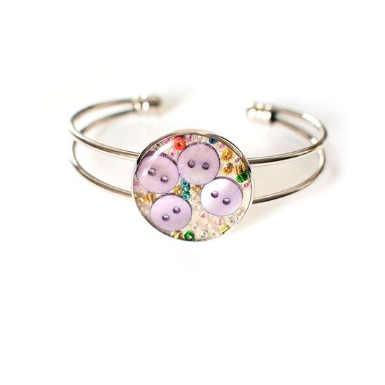 media.product.imagealternatetextformat.details