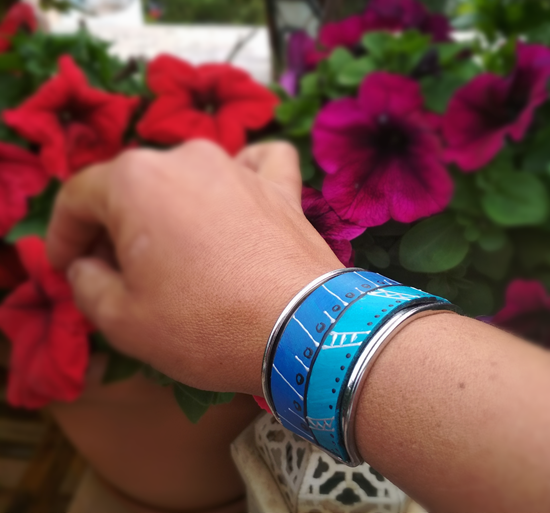 media.product.imagealternatetextformat.details