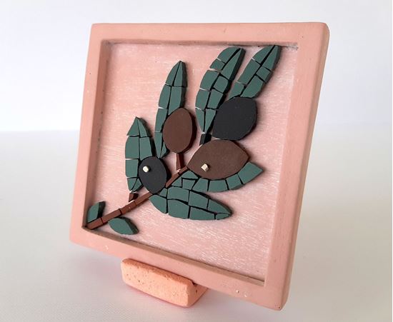 media.product.imagealternatetextformat.details