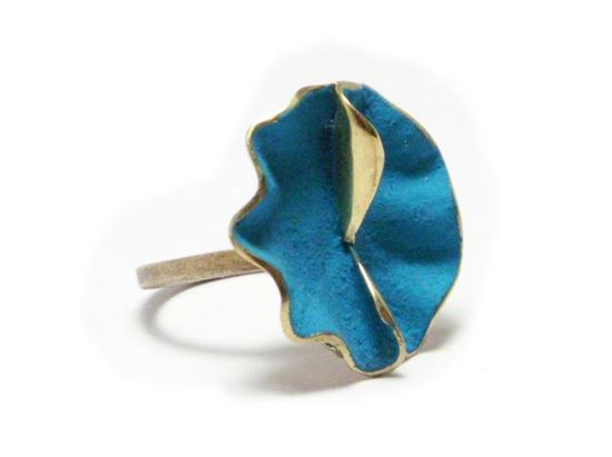 media.product.imagealternatetextformat.details