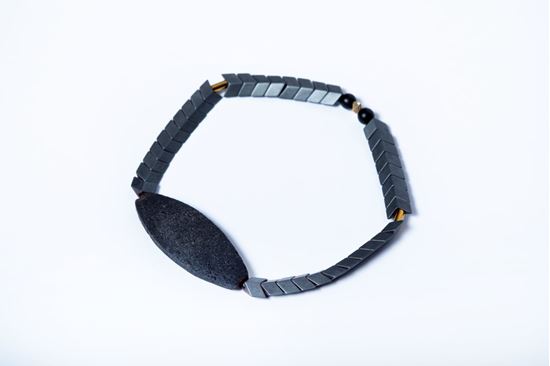 media.product.imagealternatetextformat.details