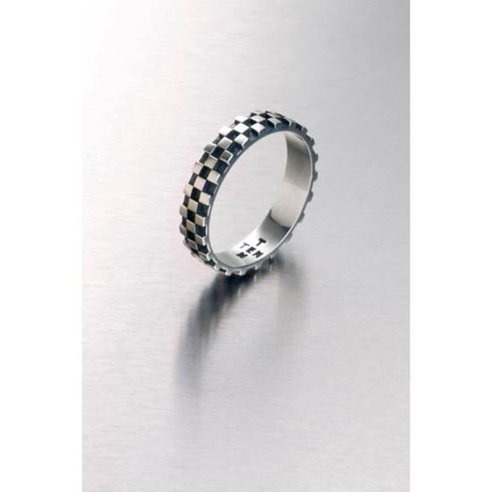 media.product.imagealternatetextformat.details