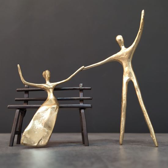 media.product.imagealternatetextformat.details