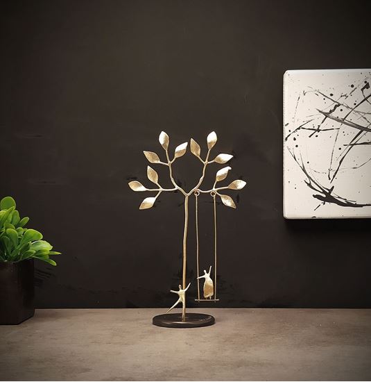 media.product.imagealternatetextformat.details