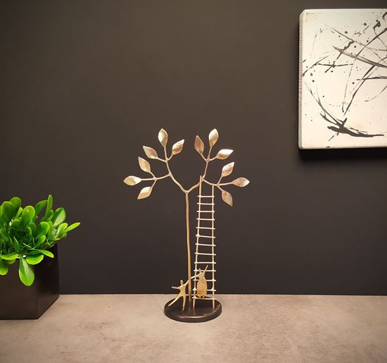 media.product.imagealternatetextformat.details