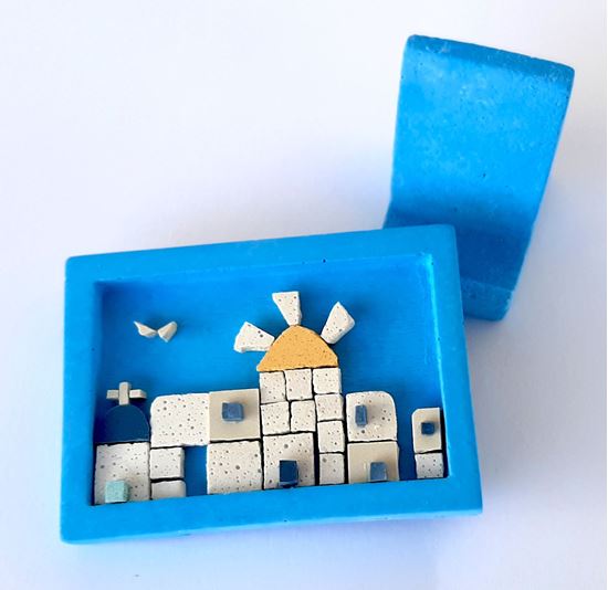 media.product.imagealternatetextformat.details