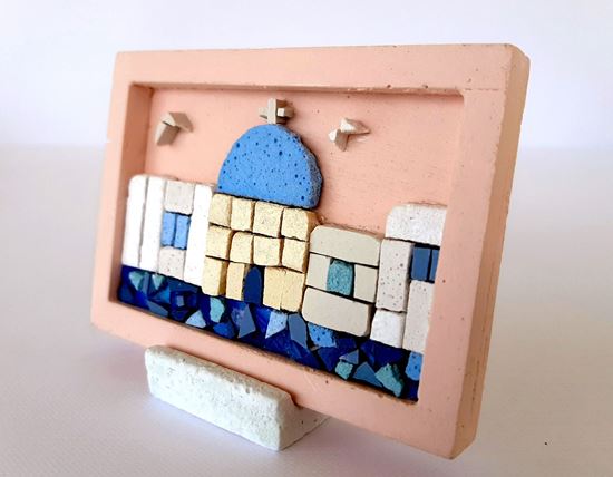 media.product.imagealternatetextformat.details