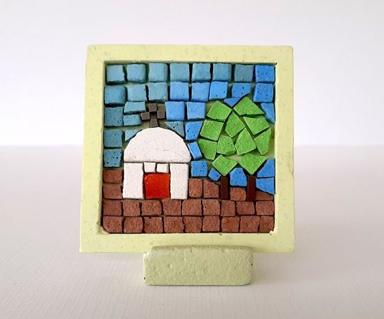 media.product.imagealternatetextformat.details