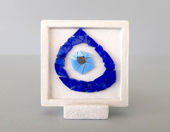 media.product.imagealternatetextformat.details