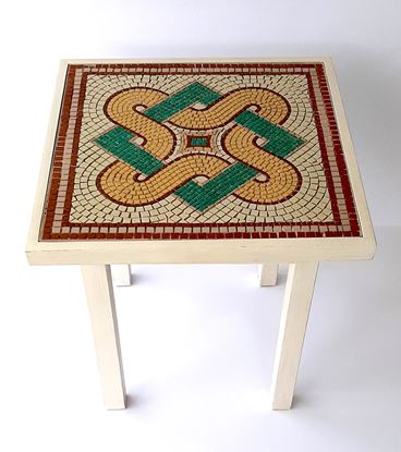 Picture of Geometric ( Table )