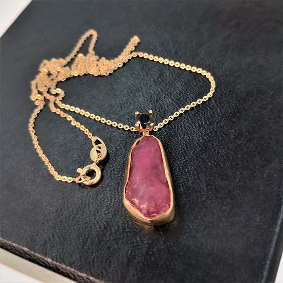 Picture of Χειροποίητο Ασημένιο  Επιχρυσωμένο Μενταγιόν με Ρουμπίνι  