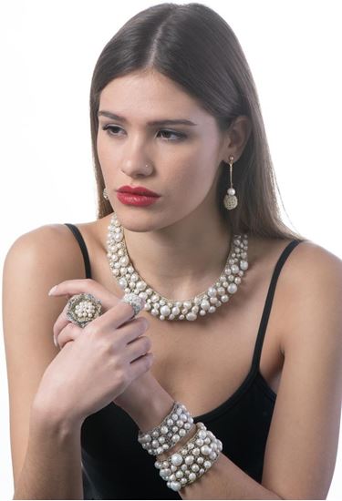 media.product.imagealternatetextformat.details