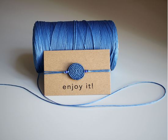 media.product.imagealternatetextformat.details