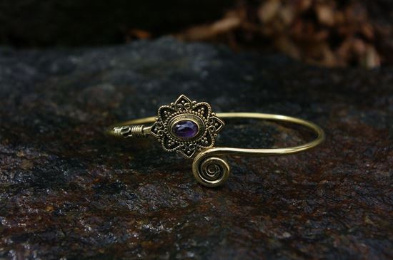 media.product.imagealternatetextformat.details