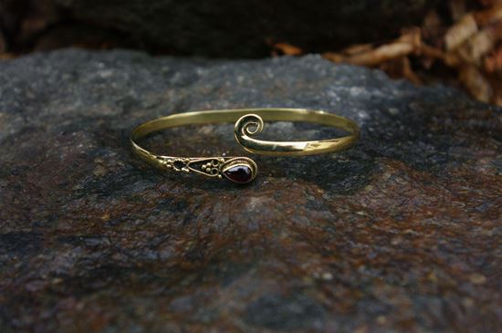 media.product.imagealternatetextformat.details