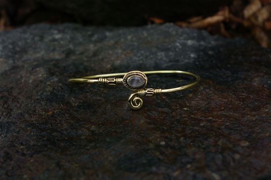 media.product.imagealternatetextformat.details