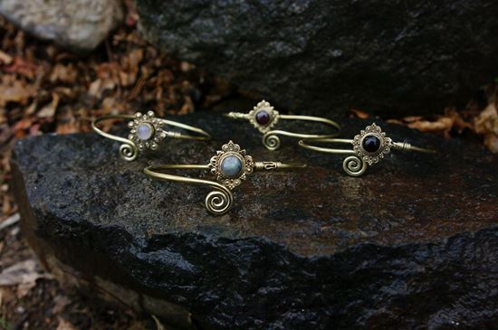 media.product.imagealternatetextformat.details