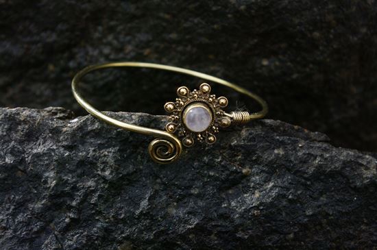 media.product.imagealternatetextformat.details