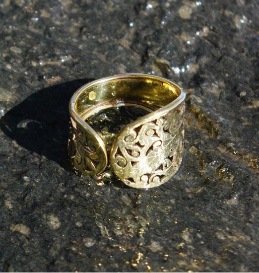 media.product.imagealternatetextformat.details