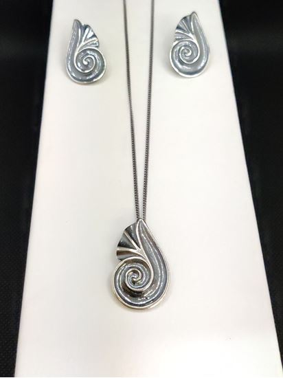 media.product.imagealternatetextformat.details