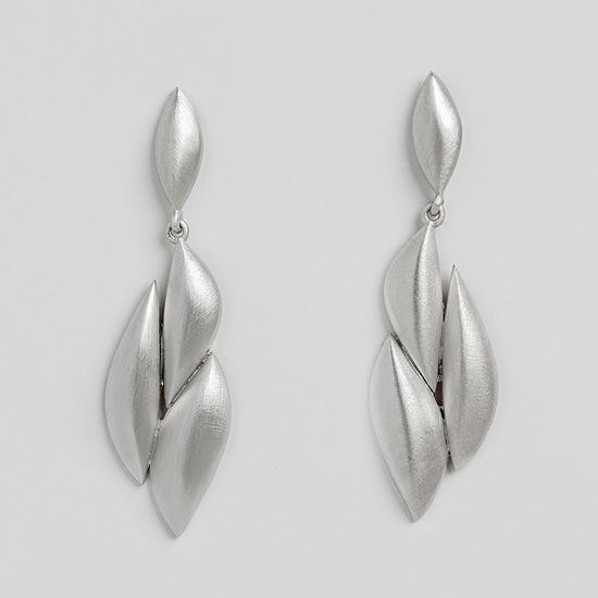 media.product.imagealternatetextformat.details