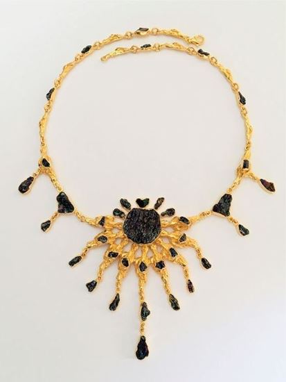 media.product.imagealternatetextformat.details