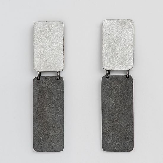 media.product.imagealternatetextformat.details