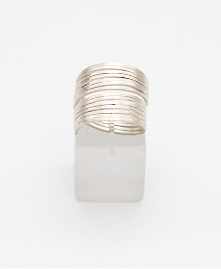 media.product.imagealternatetextformat.details