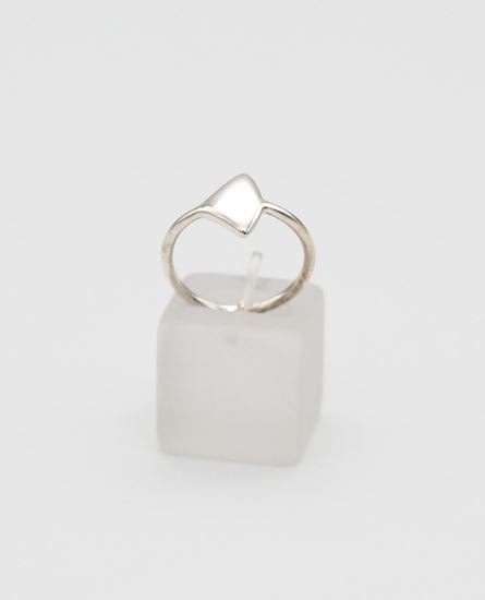 media.product.imagealternatetextformat.details