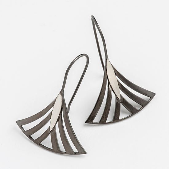 media.product.imagealternatetextformat.details