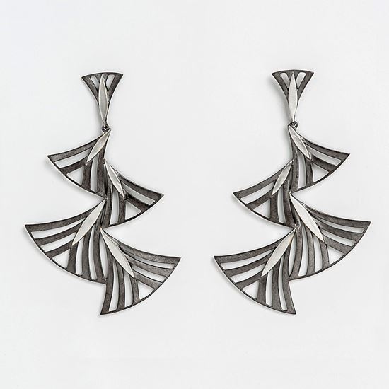 media.product.imagealternatetextformat.details