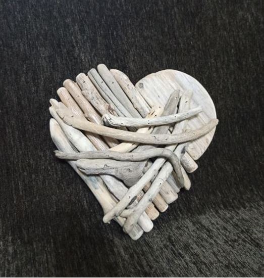 media.product.imagealternatetextformat.details