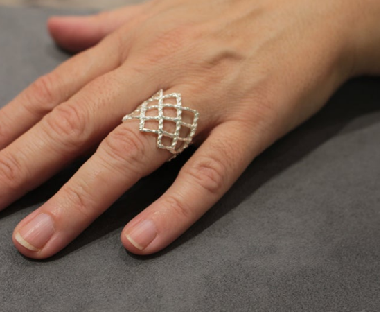 media.product.imagealternatetextformat.details