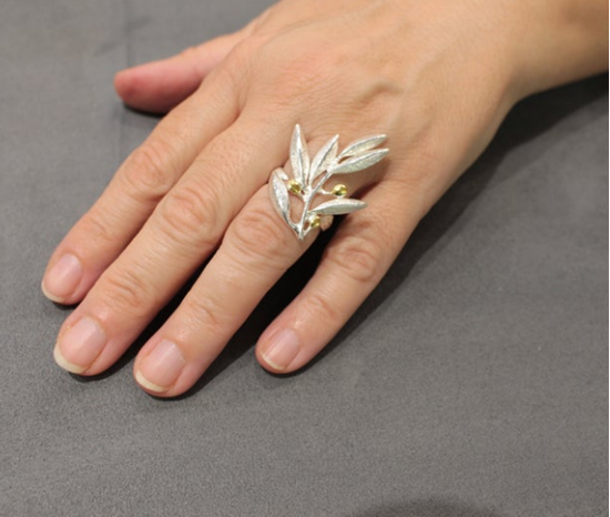 media.product.imagealternatetextformat.details