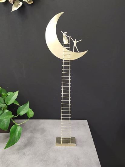 media.product.imagealternatetextformat.details