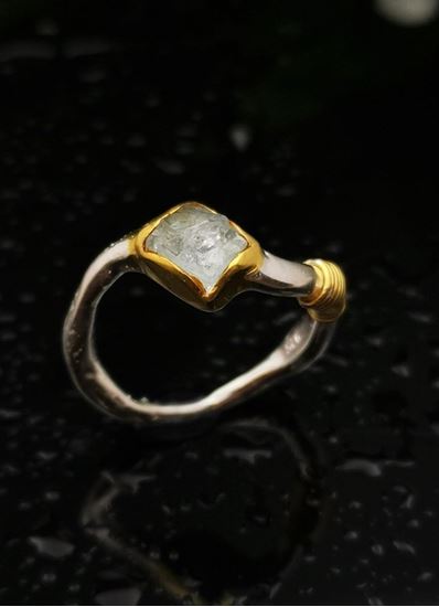 media.product.imagealternatetextformat.details