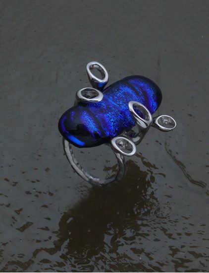 media.product.imagealternatetextformat.details