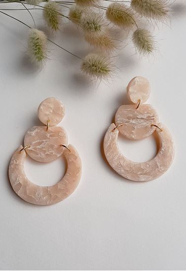 media.product.imagealternatetextformat.details