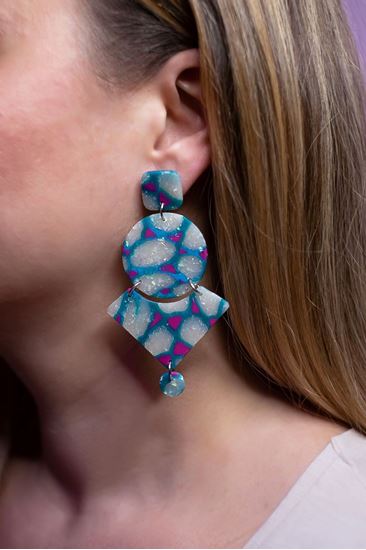 media.product.imagealternatetextformat.details