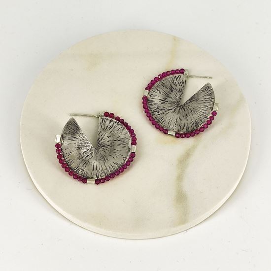 media.product.imagealternatetextformat.details