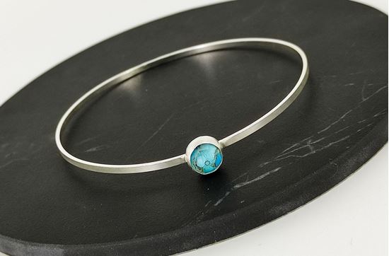 media.product.imagealternatetextformat.details