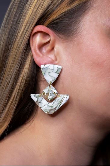 media.product.imagealternatetextformat.details