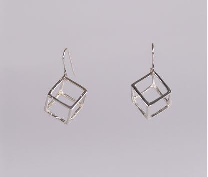 Picture of Cube Earrings