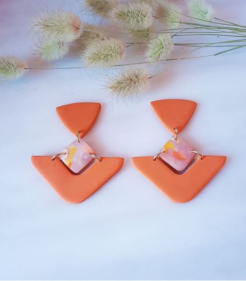 media.product.imagealternatetextformat.details