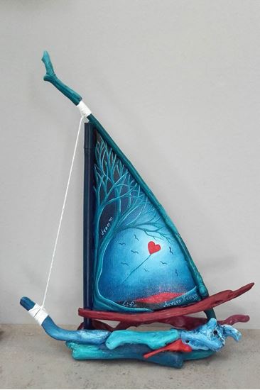 media.product.imagealternatetextformat.details