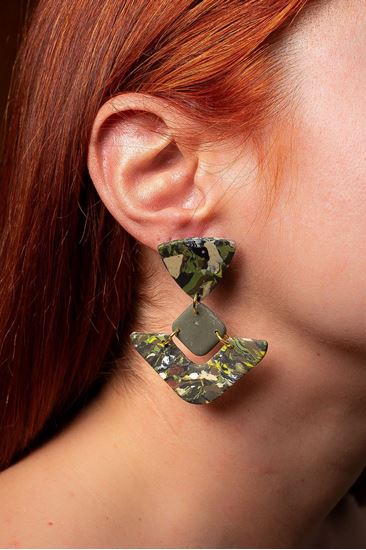 media.product.imagealternatetextformat.details