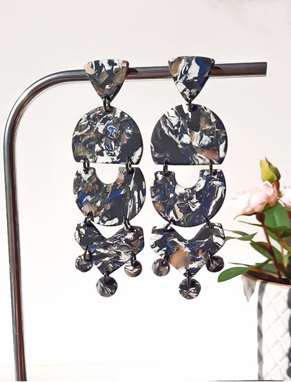 media.product.imagealternatetextformat.details